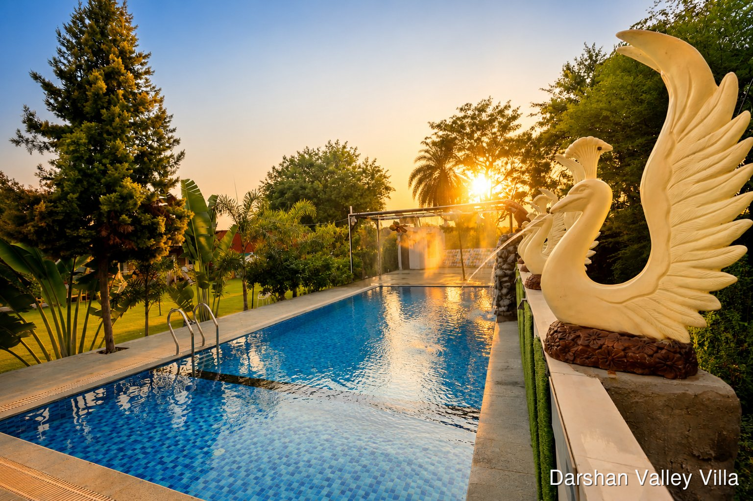 Suresh Hospitality — Luxury Estate